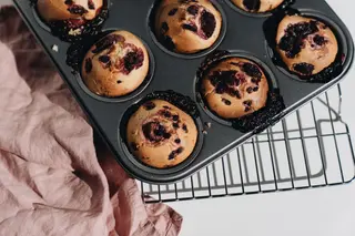 Bake a batch of egg muffins loaded with diced bell peppers, onions, and cheese for a reheatable breakfast all week long.
